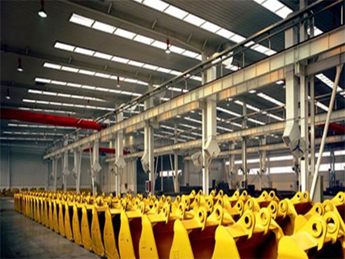 巴南徐工集团挖掘机装配车间